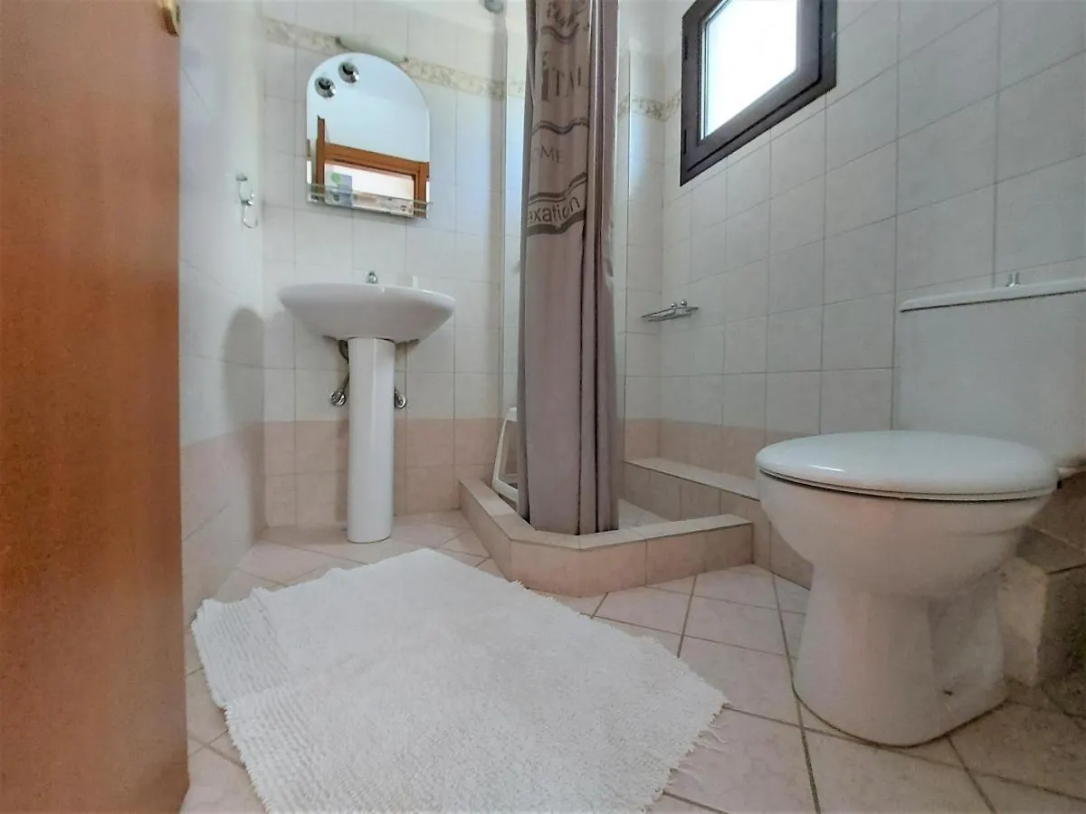 Elani Private Retreat - Villa Anna Garden Escape Siviri 0*,