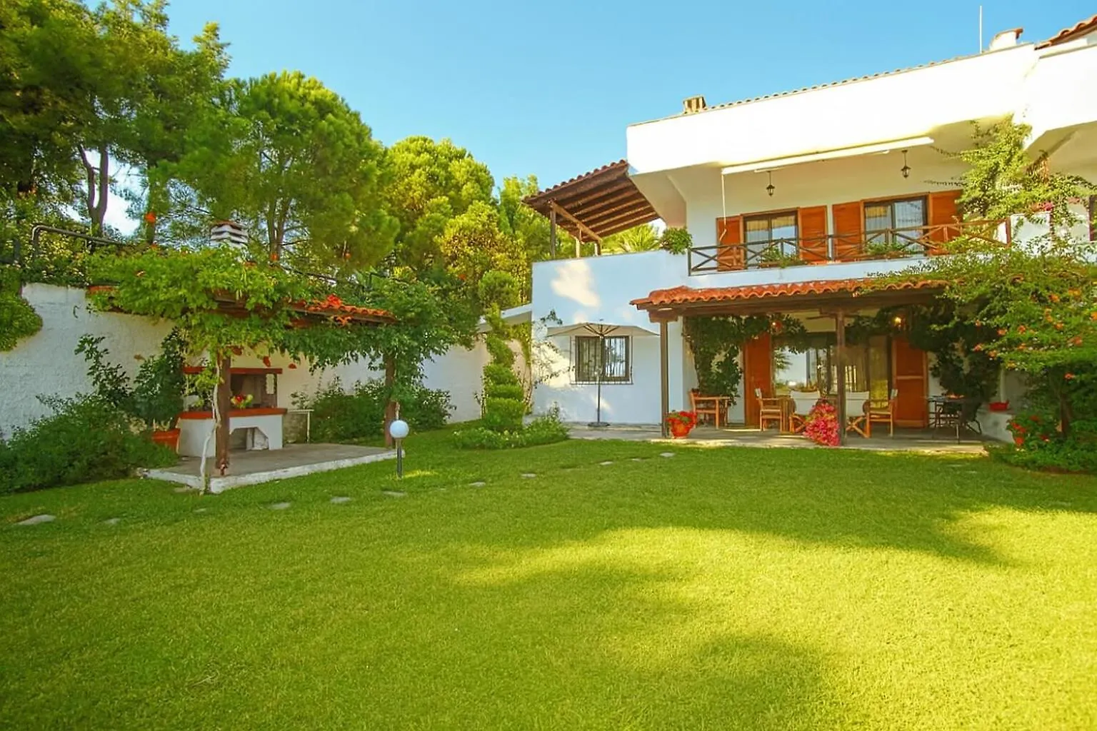 Elani Private Retreat - Villa Anna Garden Escape Siviri 0*,